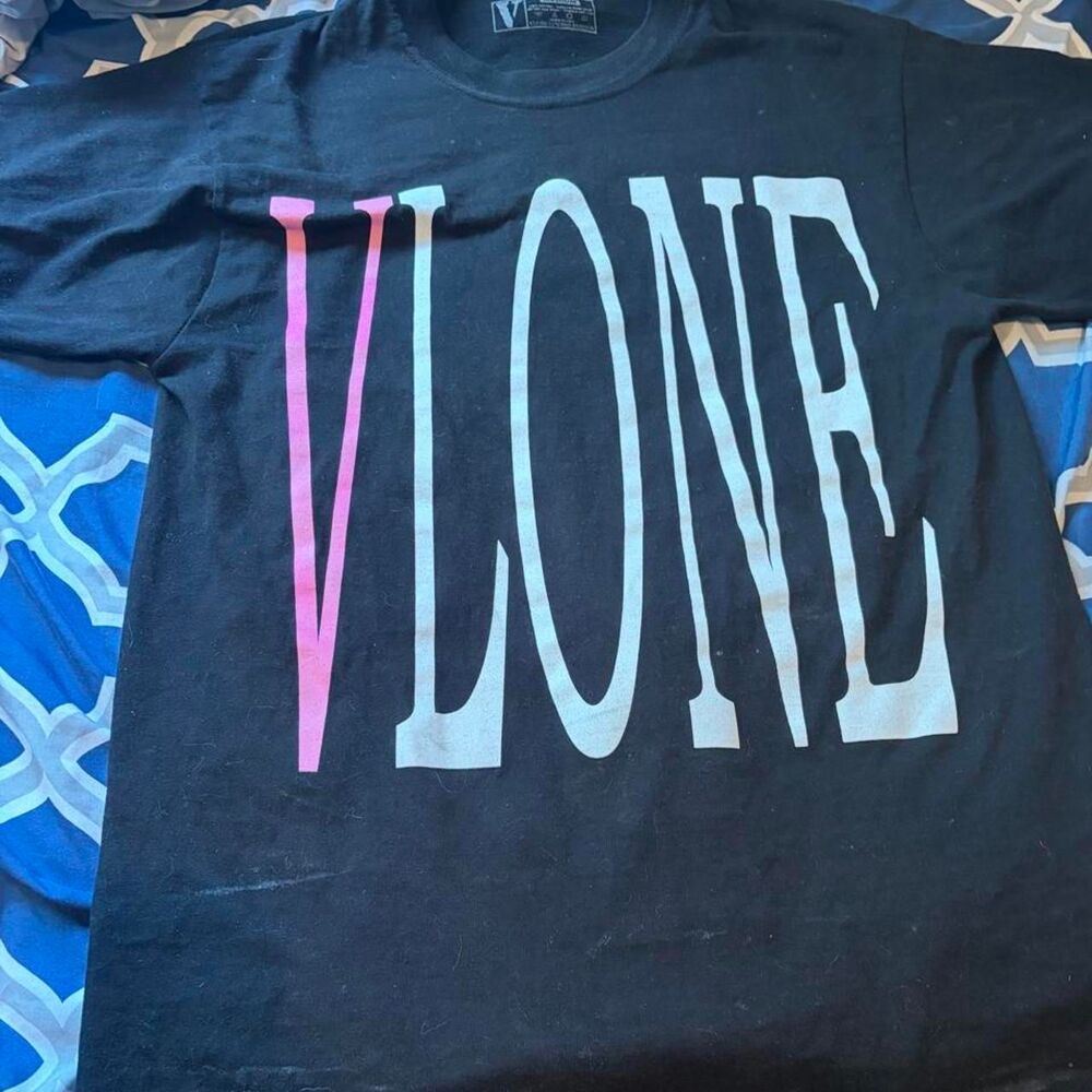 Vlone Black and Pink T-Shirt